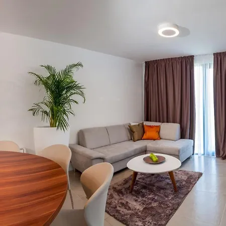 Beachfront Sunce On Ciovo Island Trogir