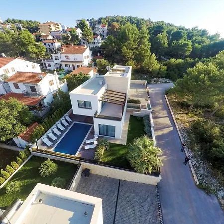 Beachfront Sunce On Ciovo Island Willa *